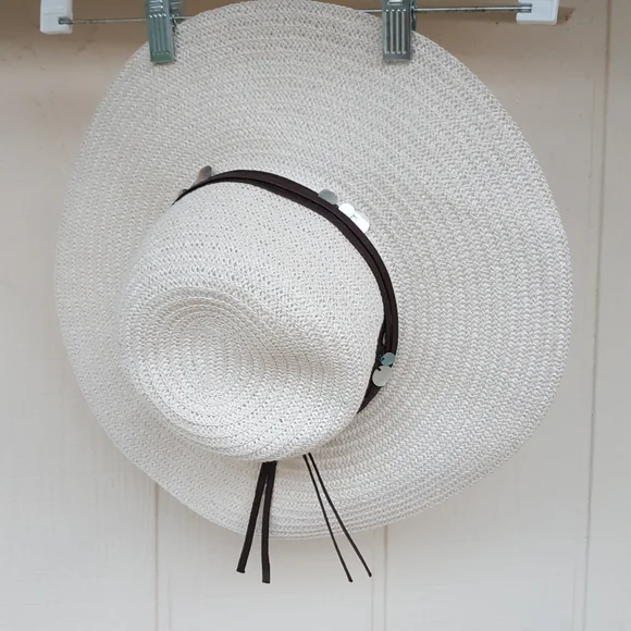 OFF WHITE COLUMBINO BOHO WITH ABALONE DRIP RAFIA PAPER TREE FLOPPY SUMMER HAT - Picture 3 of 9